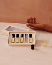 Load image into Gallery viewer, Perfume Oil Discovery Set