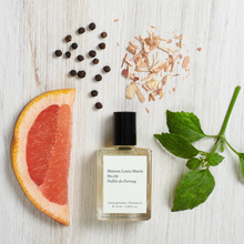 Load image into Gallery viewer, Vallée de Farney Perfume Oil No.09