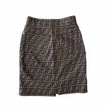 Load image into Gallery viewer, skirt in size M
