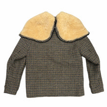 Load image into Gallery viewer, jacket in size 52

