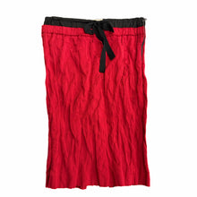 Load image into Gallery viewer, skirt in size 40

