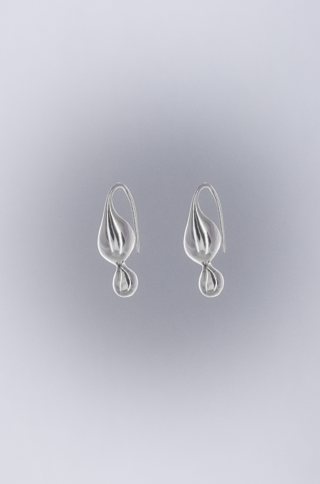 DROP EARRINGS in silver