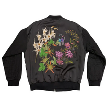 Load image into Gallery viewer, bomber jacket in size M
