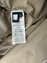 Load image into Gallery viewer, jacket in size 50
