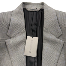 Load image into Gallery viewer, blazer in size 50

