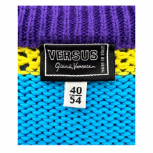 Load image into Gallery viewer, sweater in size XXL
