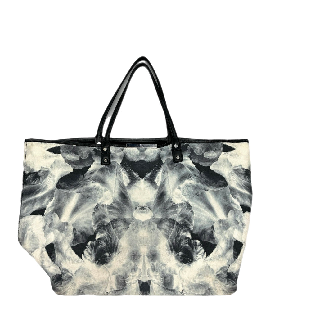 blue/grey print tote bag