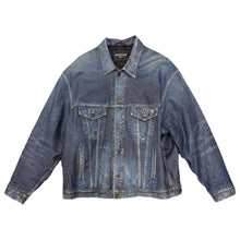 Load image into Gallery viewer, leather jacket in size L
