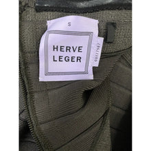 Load image into Gallery viewer, dress in size S
