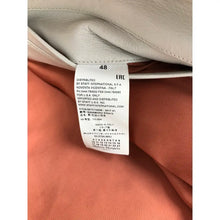 Load image into Gallery viewer, leather jacket in size 48 IT
