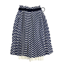 Load image into Gallery viewer, asymmetrical pleated skirt in size 2 Japan
