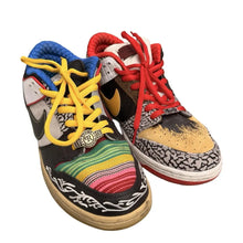 Load image into Gallery viewer, sneakers in size 12 US
