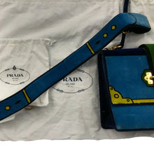 Load image into Gallery viewer, Sidonie velvet bag
