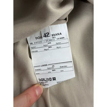 Load image into Gallery viewer, skirt in size 42 IT
