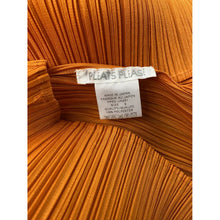 Load image into Gallery viewer, pleated top in size 5 0-5
