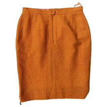 Load image into Gallery viewer, tweed suit in size 44 FR

