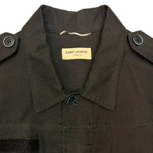 Load image into Gallery viewer, utility-style jacket in size 48 IT
