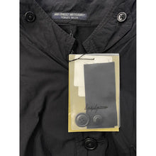 Load image into Gallery viewer, avantgarde blazer in size 3 0-6
