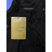 Load image into Gallery viewer, avantgarde blazer in size 3 0-6
