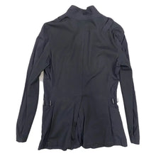 Load image into Gallery viewer, avantgarde blazer in size 3 0-6

