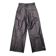 Load image into Gallery viewer, leather pants in size S
