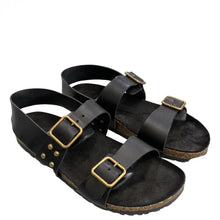 Load image into Gallery viewer, leather sandals in size 41 EU

