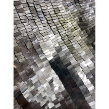 Load image into Gallery viewer, mini skirt in size 36 FR
