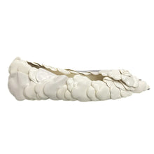 Load image into Gallery viewer, white leather petals ballerinas in size 40
