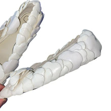 Load image into Gallery viewer, white leather petals ballerinas in size 40
